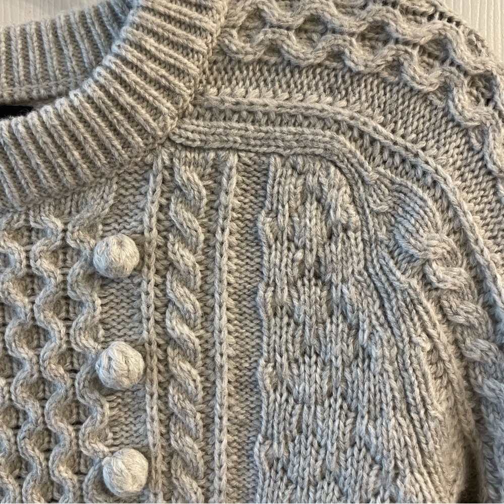 J Crew Gray Pom Pom Wool Blend Sweater Sz XS - Picture 7 of 9